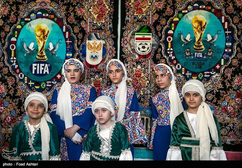 Iranian Officials See Off Members of Team Melli