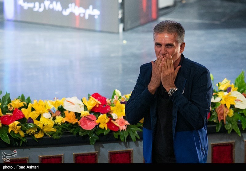 Iranian Officials See Off Members of Team Melli