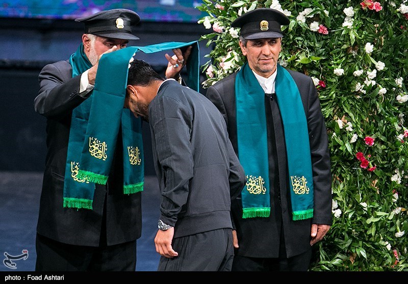 Iranian Officials See Off Members of Team Melli