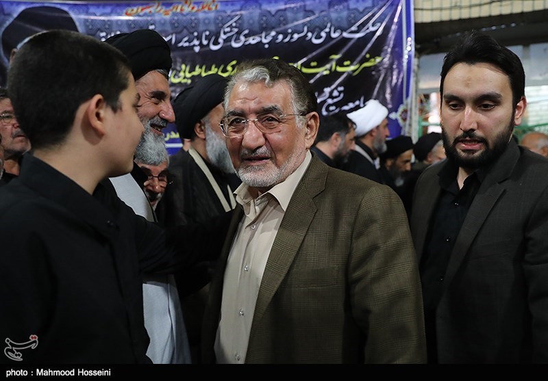 آل اسحاق در مراسم ترحیم مرحوم حجت الاسلام سیدمهدی طباطبایی