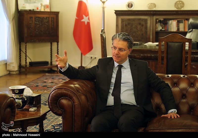 مصاحبه اختصاصی خبرگزاری تسنیم با رضا حاکان تکین سفیر ترکیه در ایران
