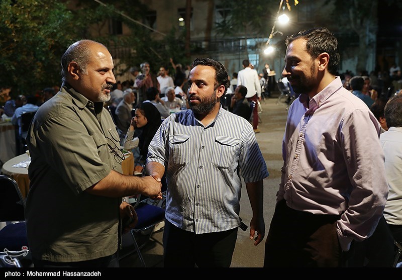 افطاری انجمن عکاسان انقلاب و دفاع مقدس