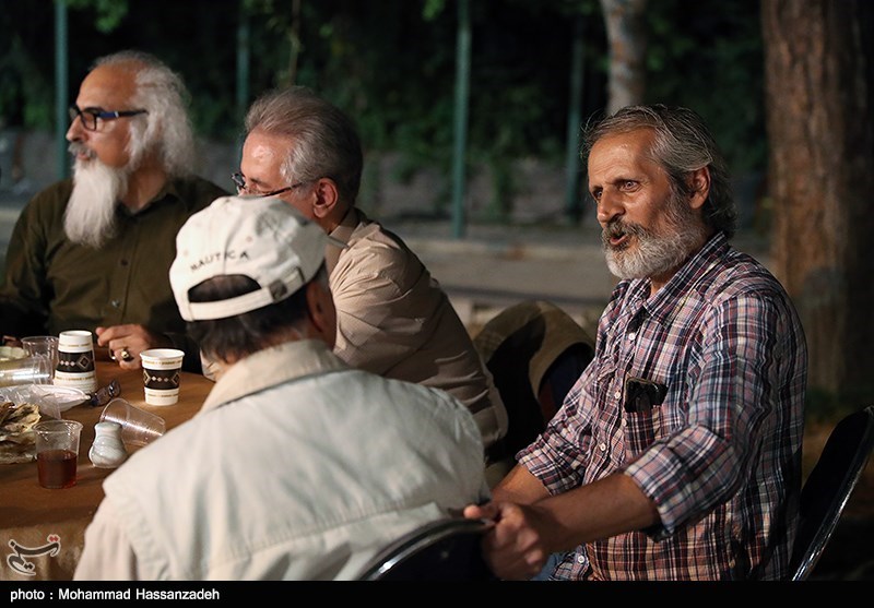 افطاری انجمن عکاسان انقلاب و دفاع مقدس