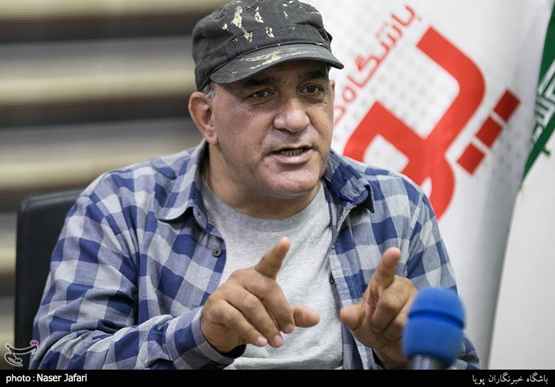 گفت و گو با شکرخدا گودرزی بازیگر نقش امام خمینی(ره)