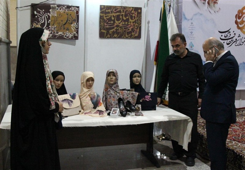 رونمایی از لباس‌های جدید در بخش عفاف و حجاب