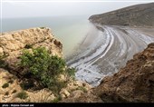 کاظم‌داشی تکه سنگ بزرگ و جزیره‌وار در شمال غربی دریاچه ارومیه است.