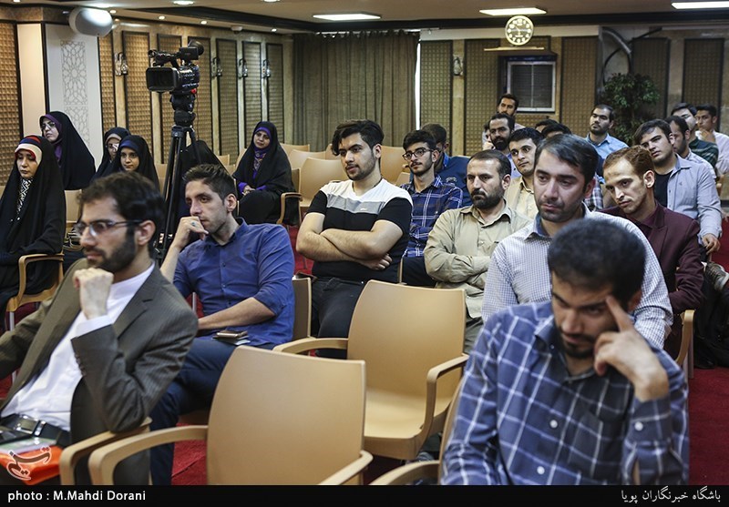 هجدهمین محفل شعر قرار