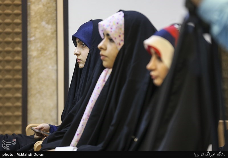 هجدهمین محفل شعر قرار