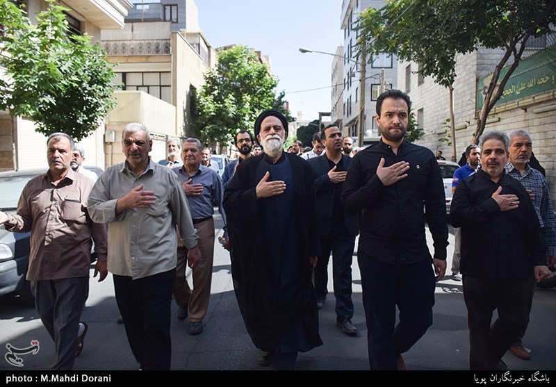 مراسم تشییع حجت‌الاسلام و المسلمین سیدعلی‌اکبر حسینی استاد اخلاق مشهور برنامه اخلاق در خانواده 