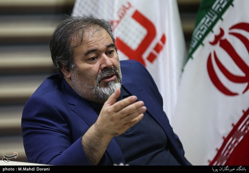 مجید ملانوروزی مدیرکل اداره امور هنرهای تجسمی وزارت فرهنگ و ارشاد