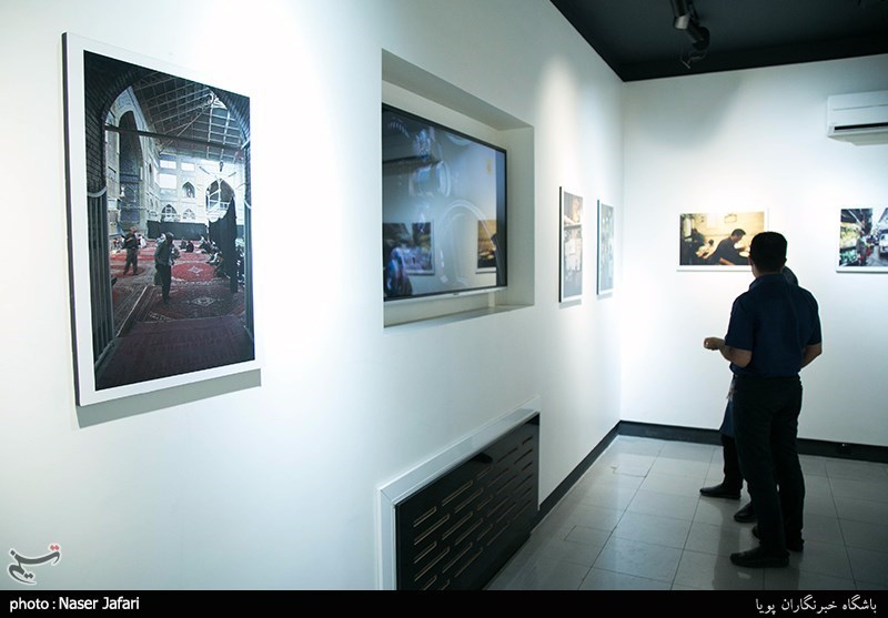نمایشگاه عکس چارسوق