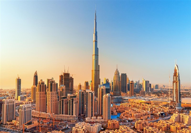 مقر خاتم الانبياء: استهداف مكان اطلاق الصواريخ الامريكية في بعض المدن الاماراتية هو هدف مشروع