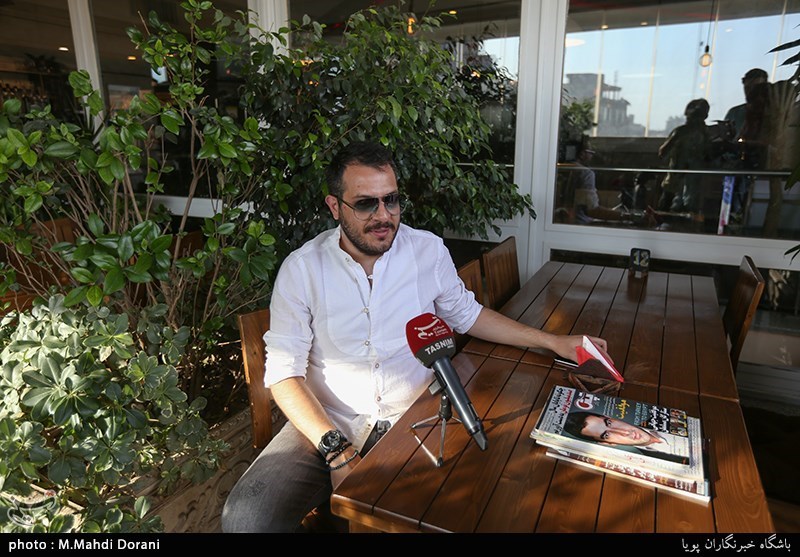 گفت و گو با داریوش بشارت دوبلور