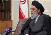 امام جمعه اصفهان: همه به علم، فقاهت و اجتهاد رهبر جدید اعتراف دارند