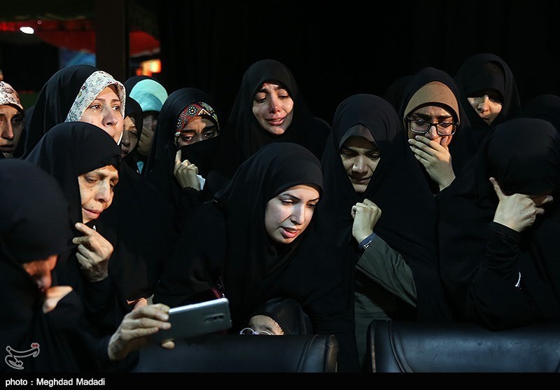 مراسم وداع با پیکر دو شهید تازه تفحص شده