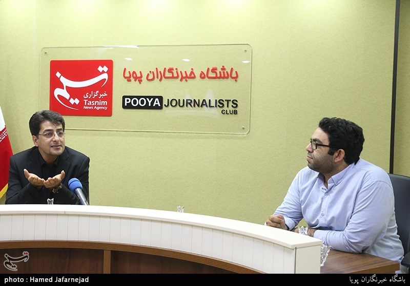 گفت و گو با کریم خودسیانی مجری برنامه های تلویزیونی