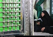 زائران امامزاده زبیده خاتون  دختر9ساله امام جواد