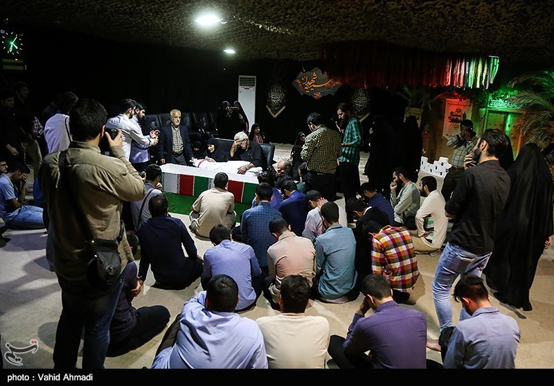 مراسم وداع با پیکر شهید تازه تفحص شده دفاع مقدس محمد عمویی