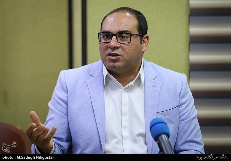 رضا نصیری تهیه کننده برنامه تلویزیونی کودک شو 