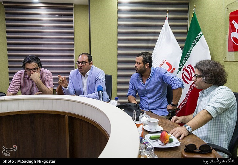 رضا مهرانفر کارگردان،پژمان بازغی مجری برنامه تلویزیونی کودک شو،رضا نصیری تهیه کننده و محمد خداوردی نویسنده