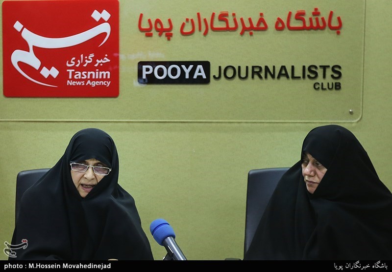 فرشته روح افزا و کبری خزعلی عضو شورای عالی انقلاب فرهنگی در نشست آسیب شناسی حوزه زنان و خانواده