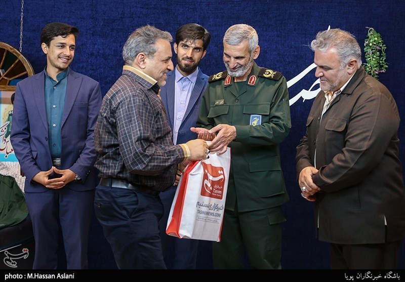 گرامیداشت شهید عباس دانشگر درباشگاه خبرنگاران پویا