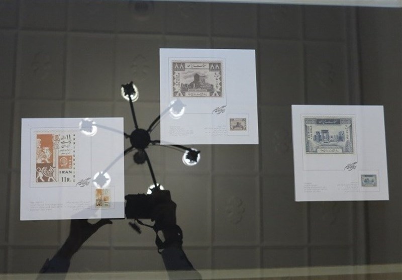 مراسم افتتاح نمایشگاه «فصل سفر» (پوسترها و اسناد سازمان جلب سیاحان-دهه چهل خورشیدی) در موزه گرافیک ایران / تمبرهای قدیمی