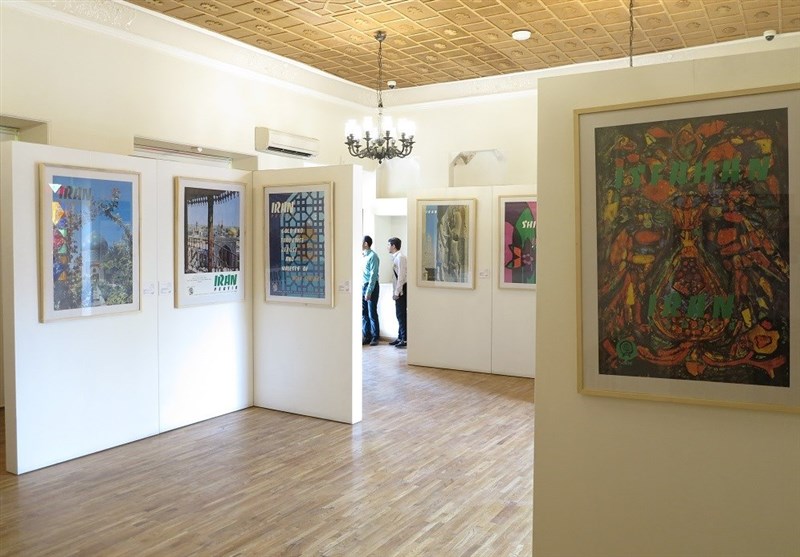 مراسم افتتاح نمایشگاه «فصل سفر» (پوسترها و اسناد سازمان جلب سیاحان-دهه چهل خورشیدی) در موزه گرافیک ایران