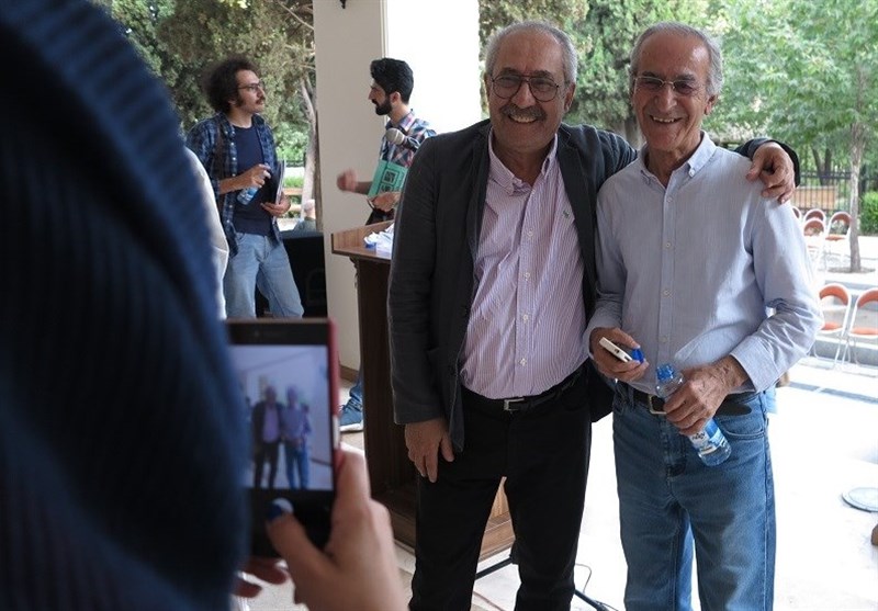 مراسم افتتاح نمایشگاه «فصل سفر» (پوسترها و اسناد سازمان جلب سیاحان-دهه چهل خورشیدی) در موزه گرافیک ایران