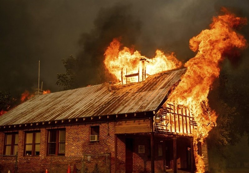Thousands Forces from Their Homes Due to Growing California Wildfire
