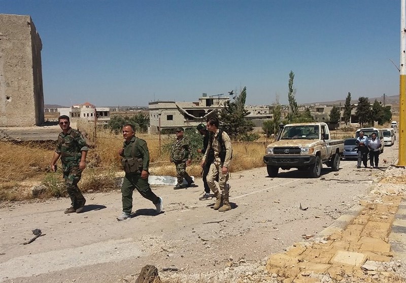 Syrian Army Forces Patrolling in Quneitra Following Liberation (+Photos)