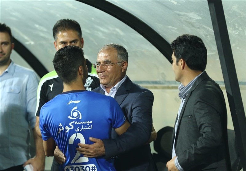 جلالی در مورد هافبک غنایی تصمیم‌گیری کرد