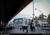 نمایی از پل یادگار امام که از روی خیابان ستارخان میگذرد