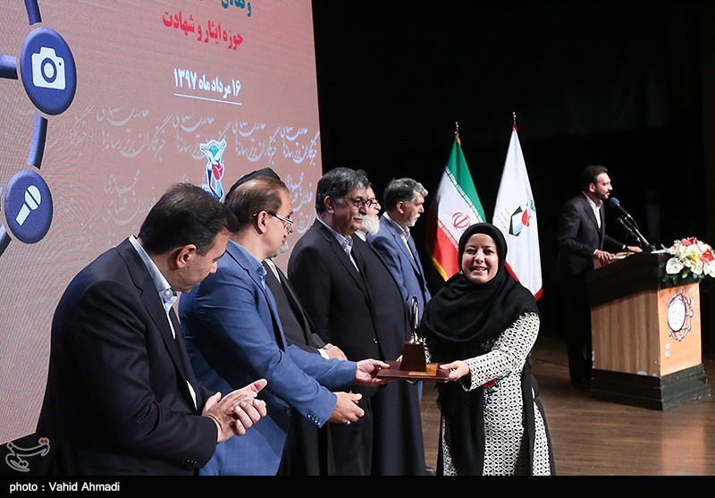 چهارمین جشنواره تجلیل از خبرنگاران برتر رسانه‌ها