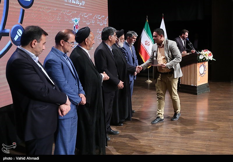 چهارمین جشنواره تجلیل از خبرنگاران برتر رسانه‌ها