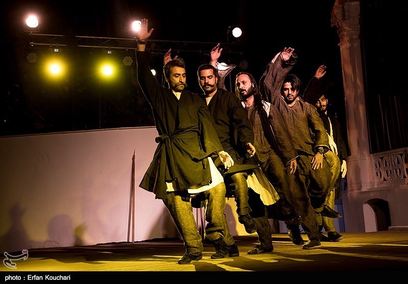 تمرین اپرای حلاج به کارگردانی و خوانندگی پرواز همای و با اجرای گروه مستان