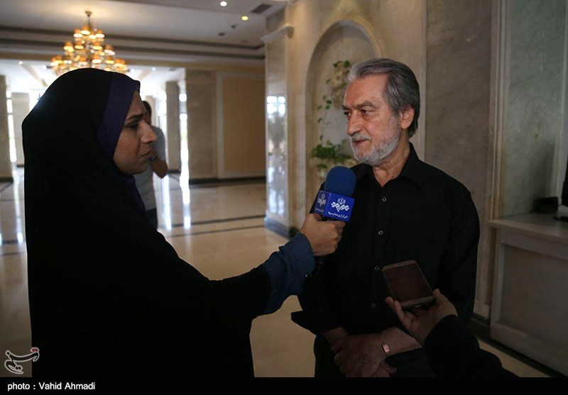 حضور سینماگران در منزل مرحوم عزت الله انتظامی