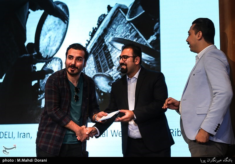 اهدای جوایز به برگزیدگان پنجمین جشنواره بین‌المللی عکس خیام