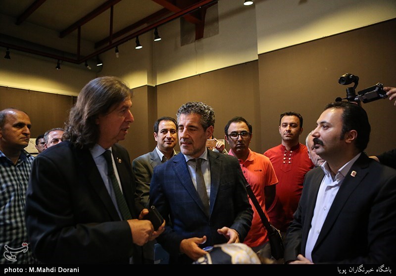 افتتاح نمایشگاه پنجمین جشنواره بین‎المللی عکس خیام