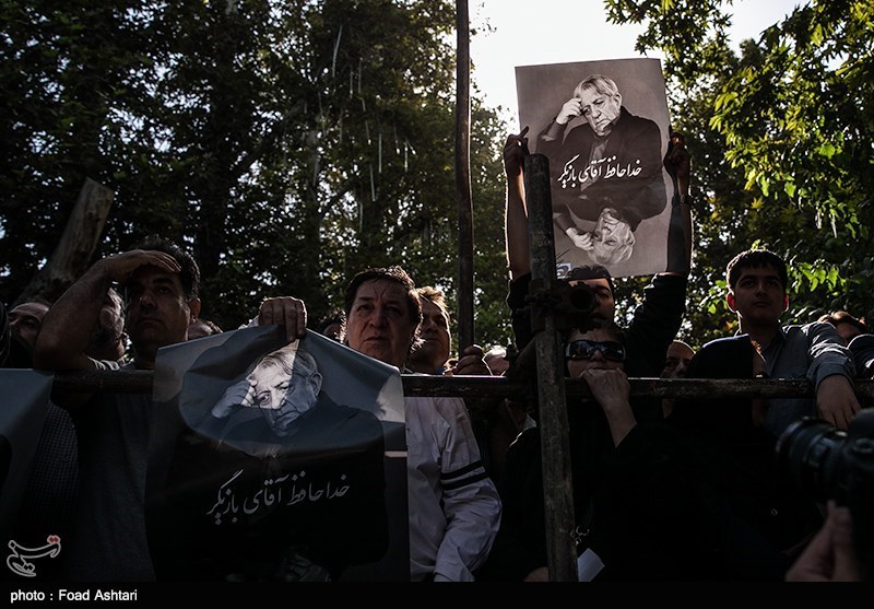 مراسم تشییع پیکر عزت الله انتظامی - تالار وحدت