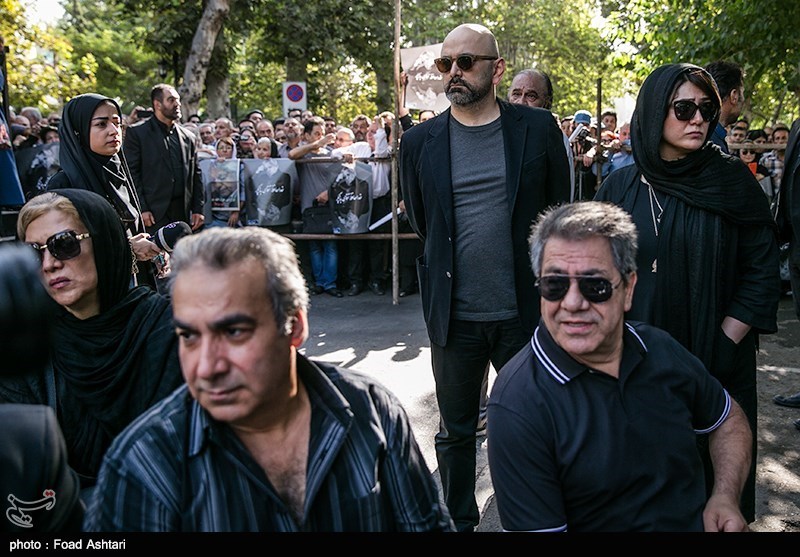 مراسم تشییع پیکر عزت الله انتظامی - تالار وحدت