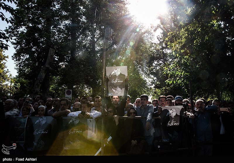 مراسم تشییع پیکر عزت الله انتظامی - تالار وحدت