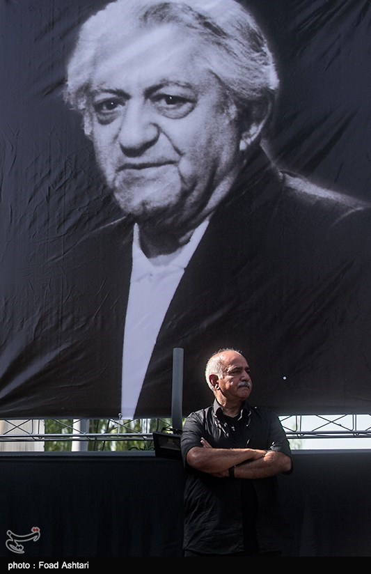 مراسم تشییع پیکر عزت الله انتظامی - تالار وحدت