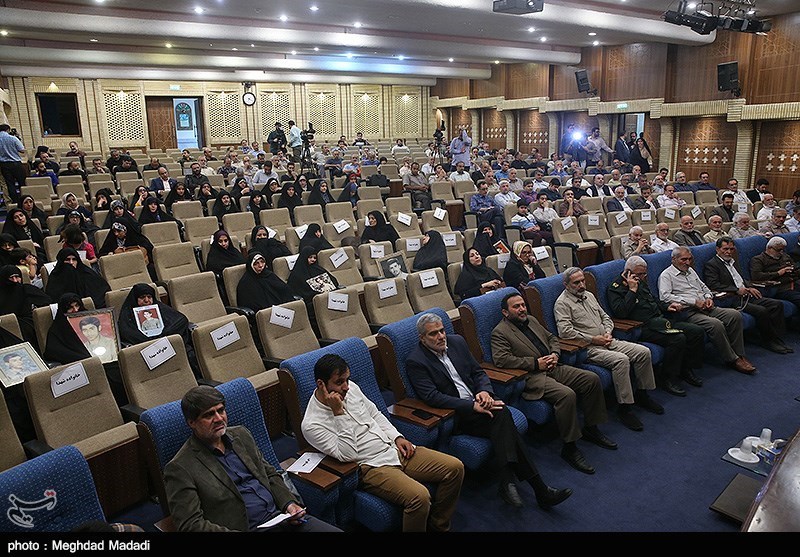 گرامیداشت حماسه سازان تنگه ابوقریب