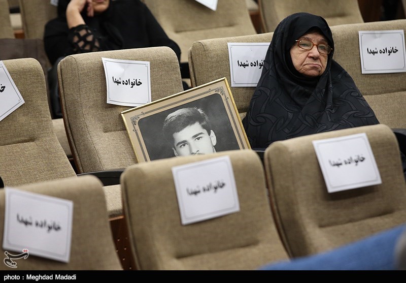 گرامیداشت حماسه سازان تنگه ابوقریب