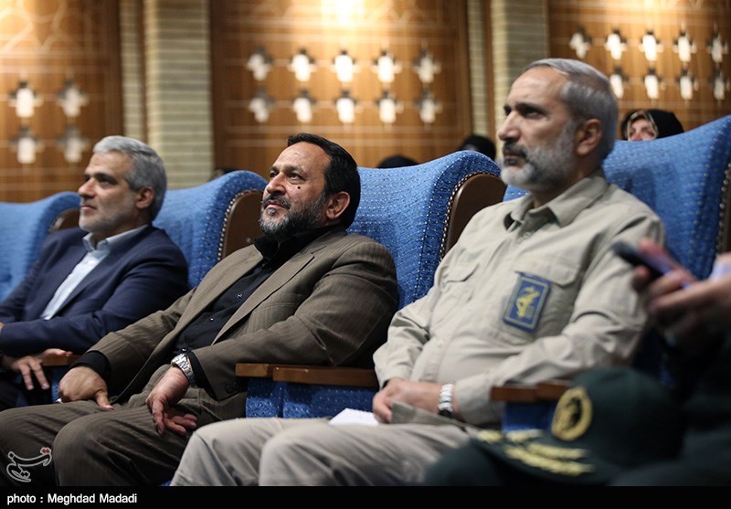 گرامیداشت حماسه سازان تنگه ابوقریب