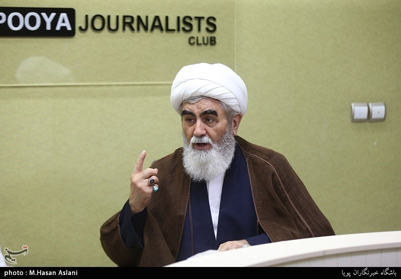 اصلانی: منابر مذهبی همگام با شور حسینی مردم را به معارف عاشورایی برسانند / بزرگنمایی توان دشمن بر خلاف عزت حسینی است