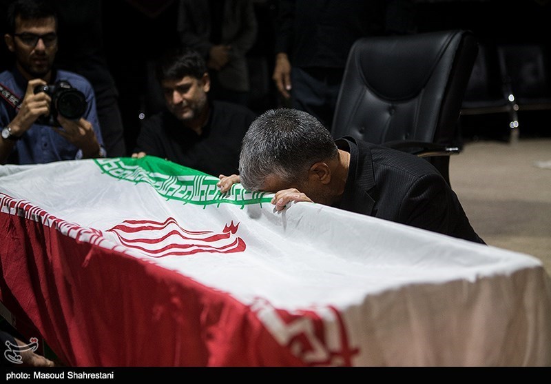 وداع با پیکرمطهر شهید رحیم رجبی