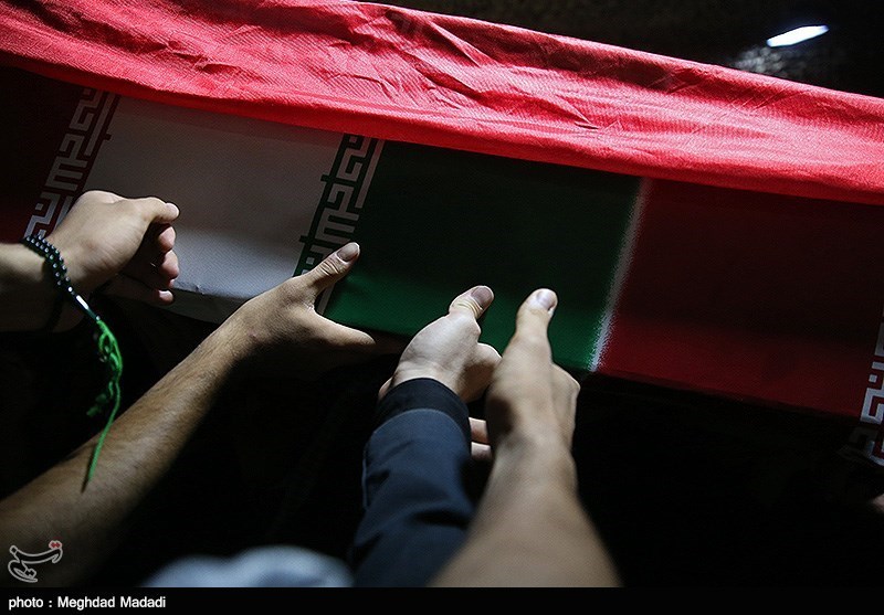 وداع با پیکر شهید مدافع حرم اصغر الیاسی