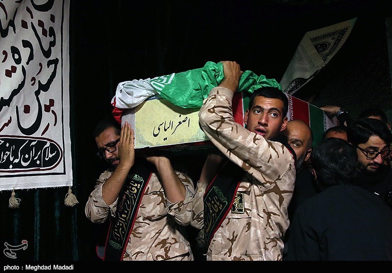 وداع با پیکر شهید مدافع حرم اصغر الیاسی